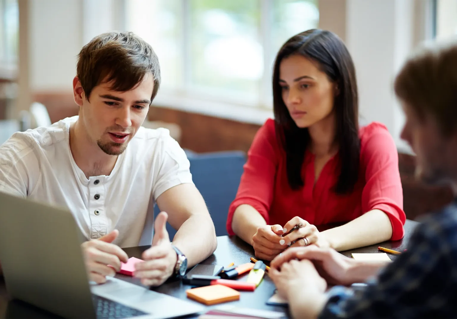 Web designer and client collaboration in digital design